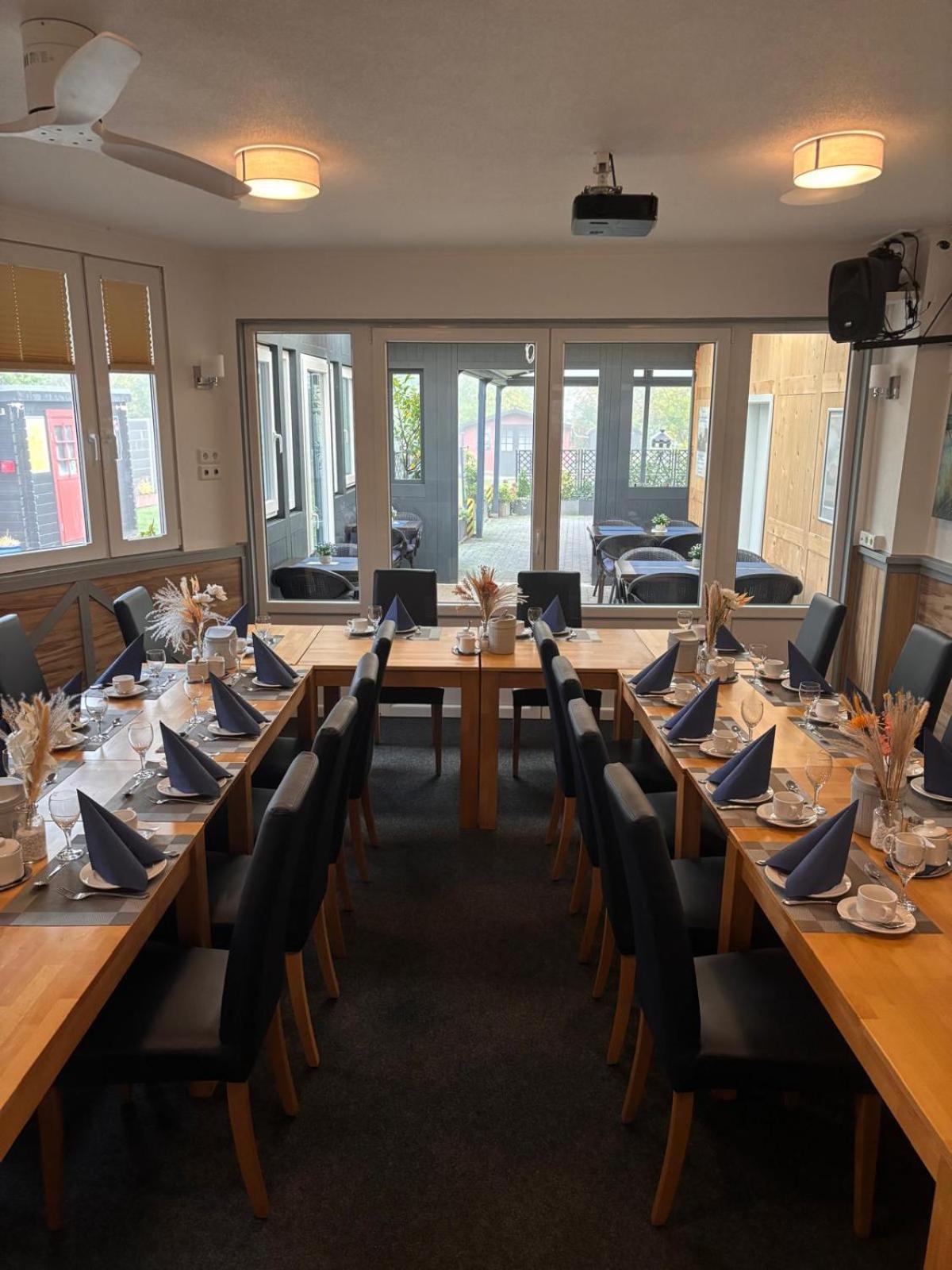 Hotel Restaurant Harrier Hof Brake  Dış mekan fotoğraf